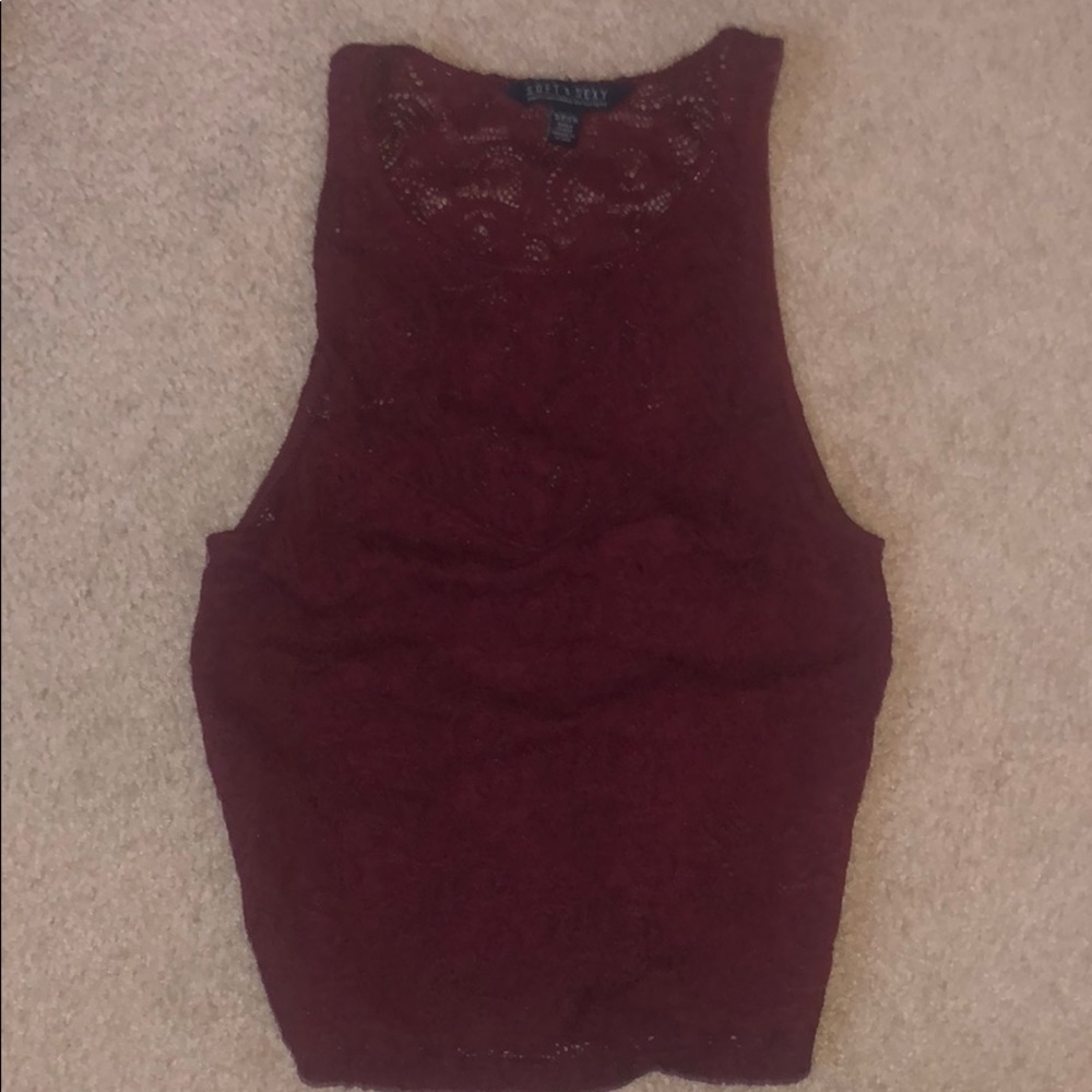 american eagle maroon cropped fitted lace tank top